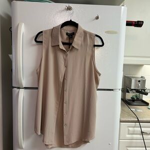 Rachel Zoe Sleeveless Button-Front Blouse in Light Taupe